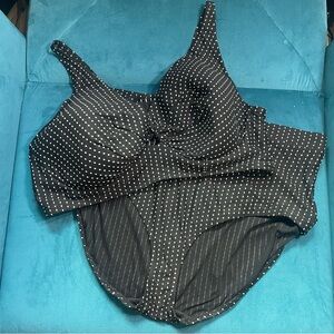 Black and White Polka Dot Women's Swimwear